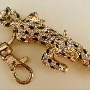 Gold Leopard Keychain with Crystals